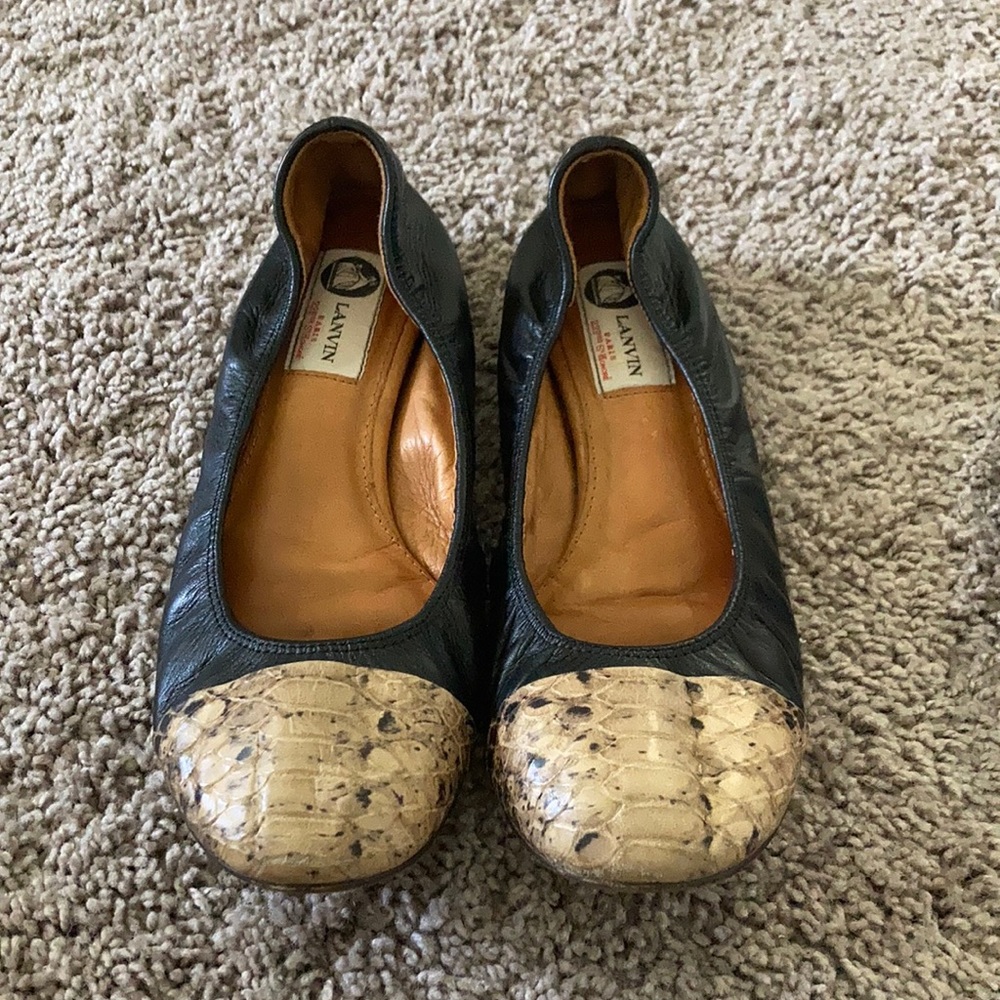 Black Lanvin Ballet flats